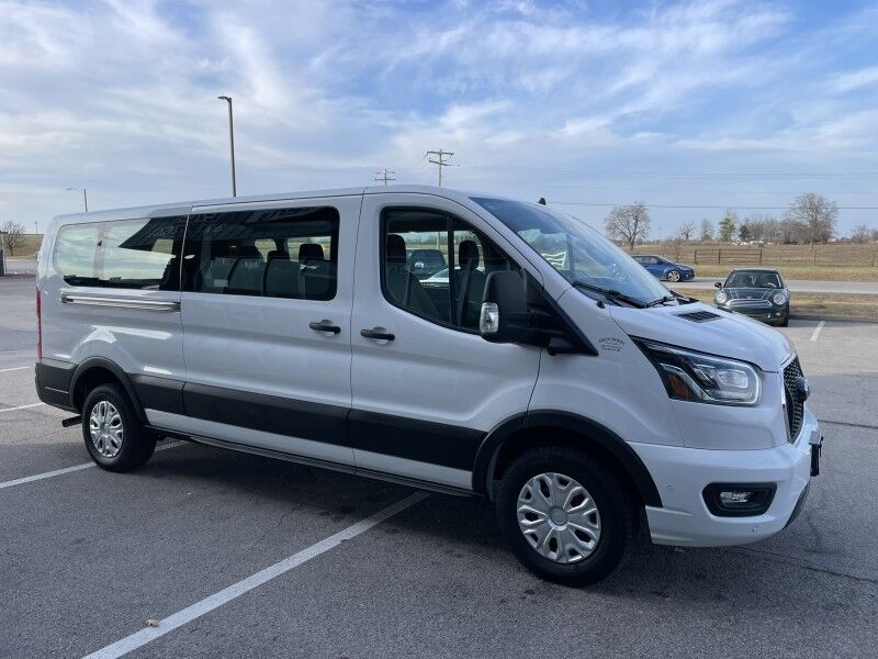 2023 Ford Transit 15 Passenger Wagon XLT Collinsville OK