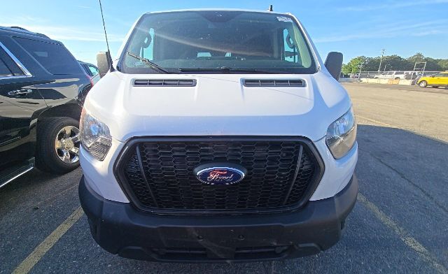 2023 Ford Transit-150 Cargo Van LOW ROOF 130.0'' WB Charlotte NC