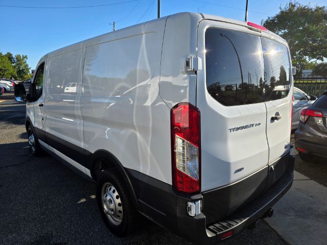 2023 Ford Transit 150 Low Roof 130.0 WB