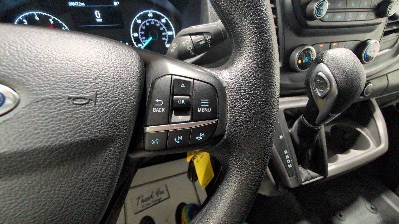 2023 Ford Transit 250 3dr SWB Low Roof Cargo Van Chesterfield MI