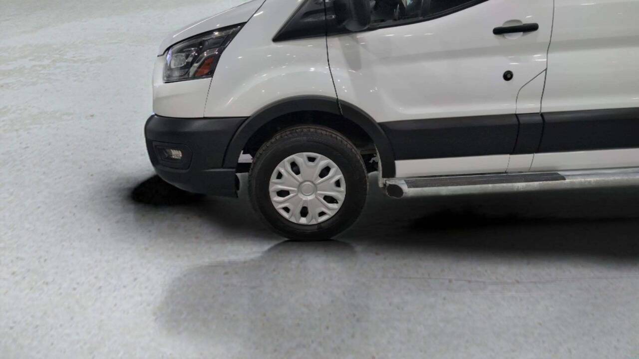 2023 Ford Transit 250 3dr SWB Low Roof Cargo Van Chesterfield MI