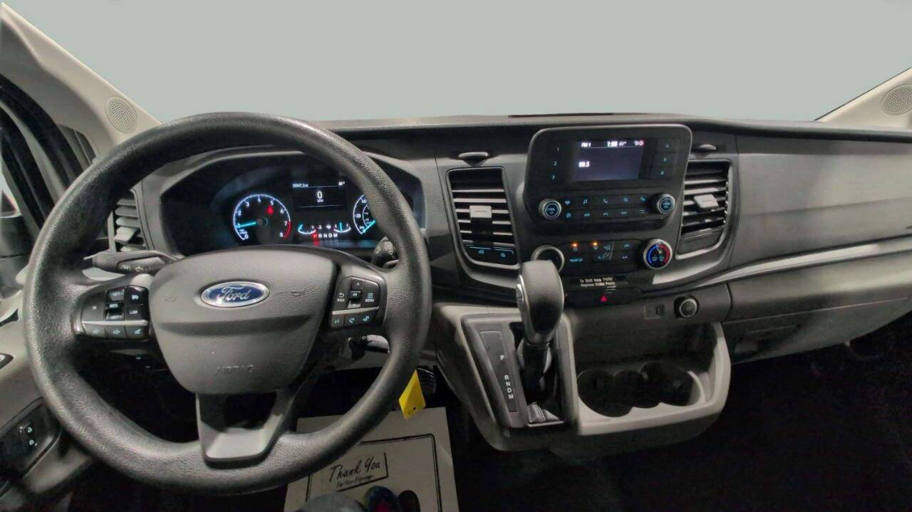 2023 Ford Transit 250 3dr SWB Low Roof Cargo Van Chesterfield MI