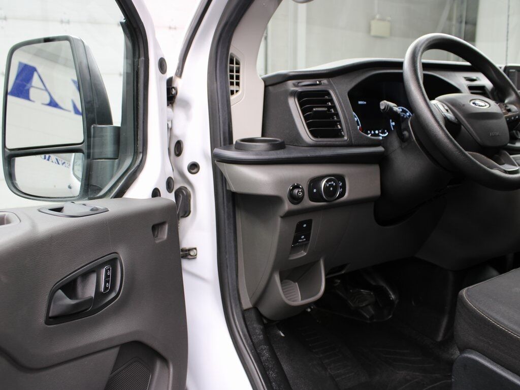 2023 Ford Transit-250 Cargo Van 101A RWD Fond du Lac WI