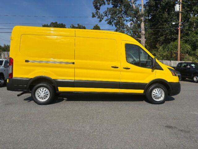 2023 Ford Transit 250 Medium Roof 148.0 WB Charlotte NC