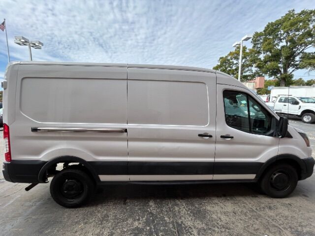 2023 Ford Transit 250 Medium Roof 148.  WB Charlotte NC