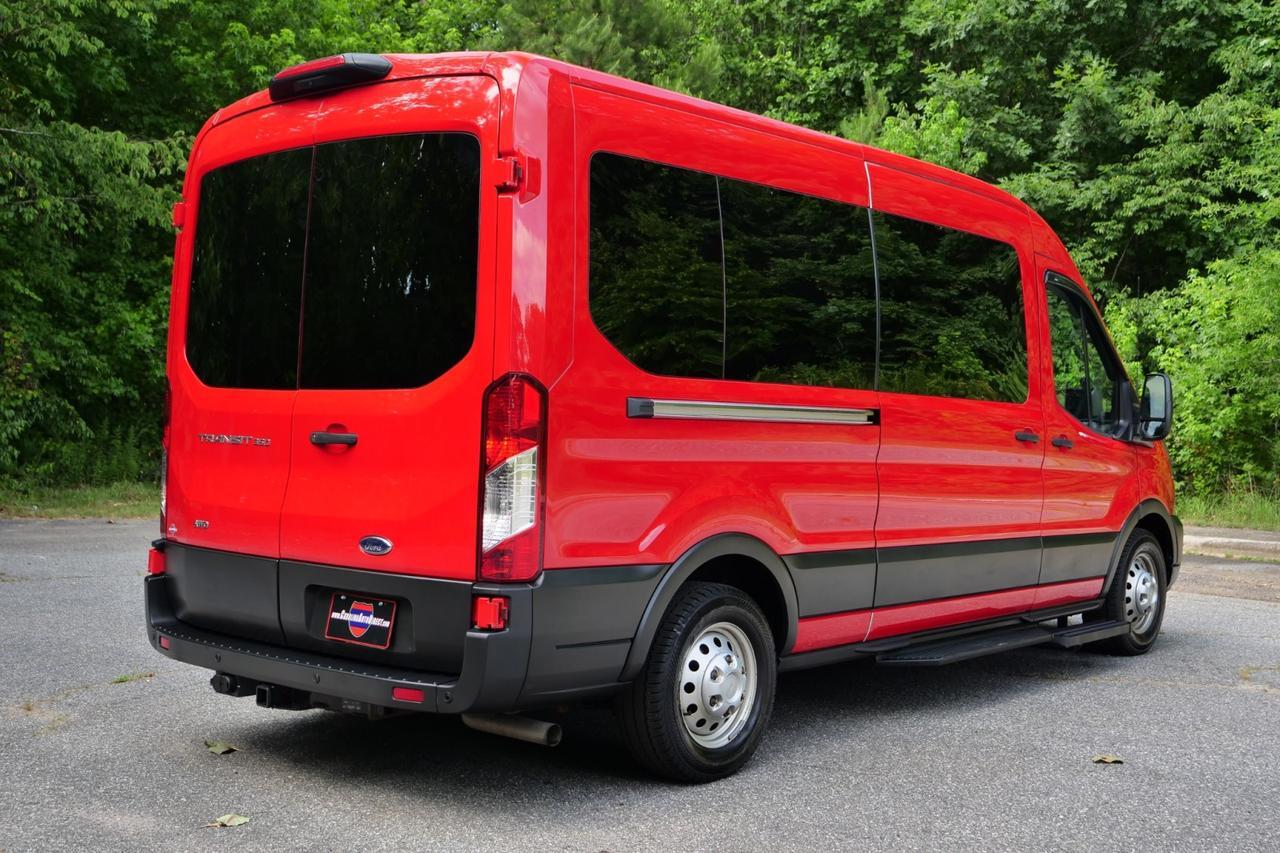 2023 Ford Transit 350 XL / AWD / 15 Passenger Wagon / Privacy Glass! Lincolnton NC
