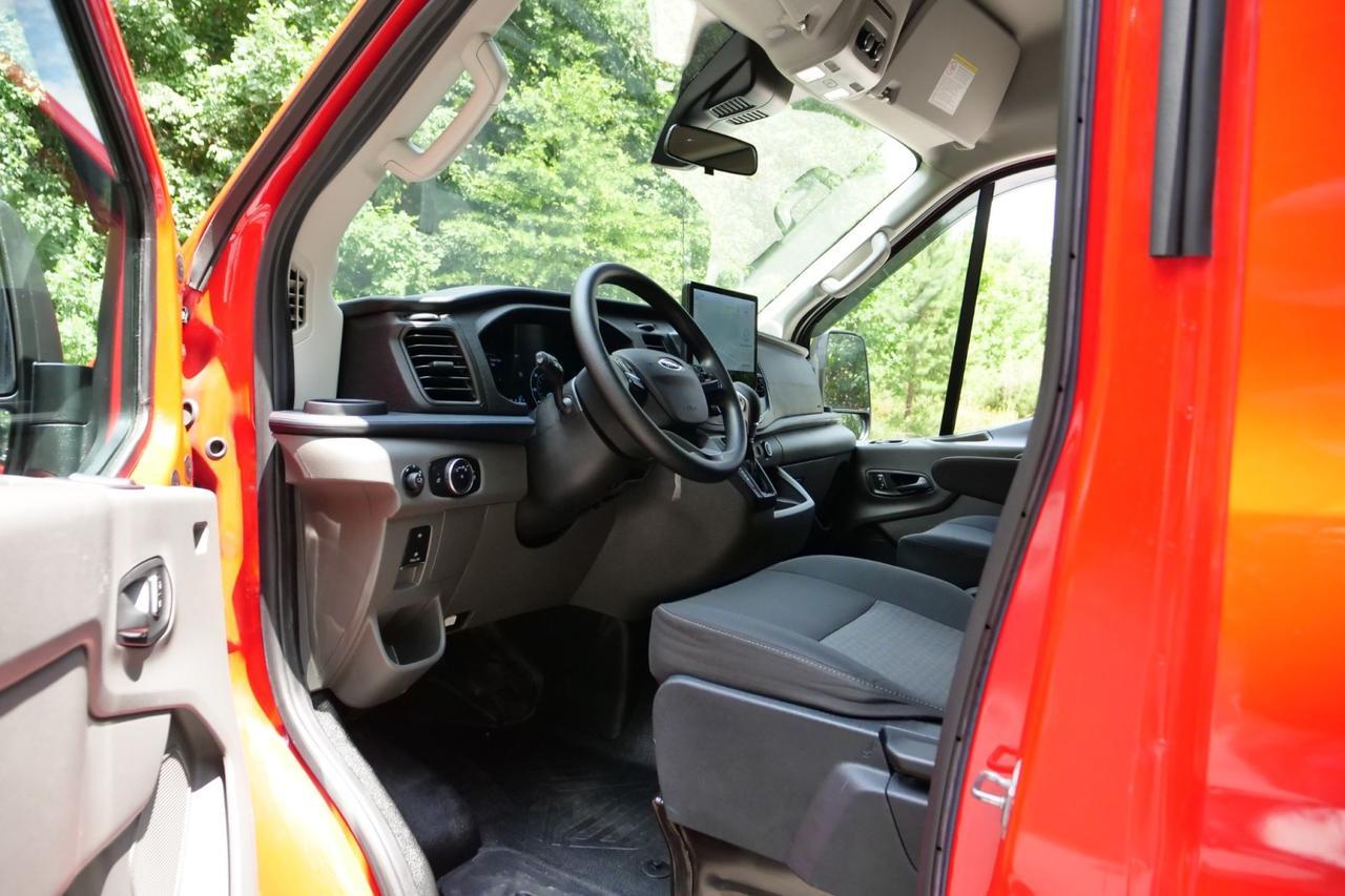 2023 Ford Transit 350 XL / AWD / 15 Passenger Wagon / Privacy Glass! Lincolnton NC