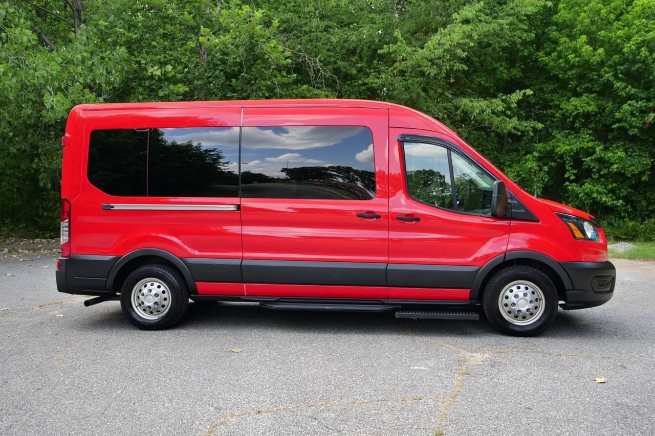 2023 Ford Transit 350 XL / AWD / 15 Passenger Wagon / Privacy Glass! Lincolnton NC