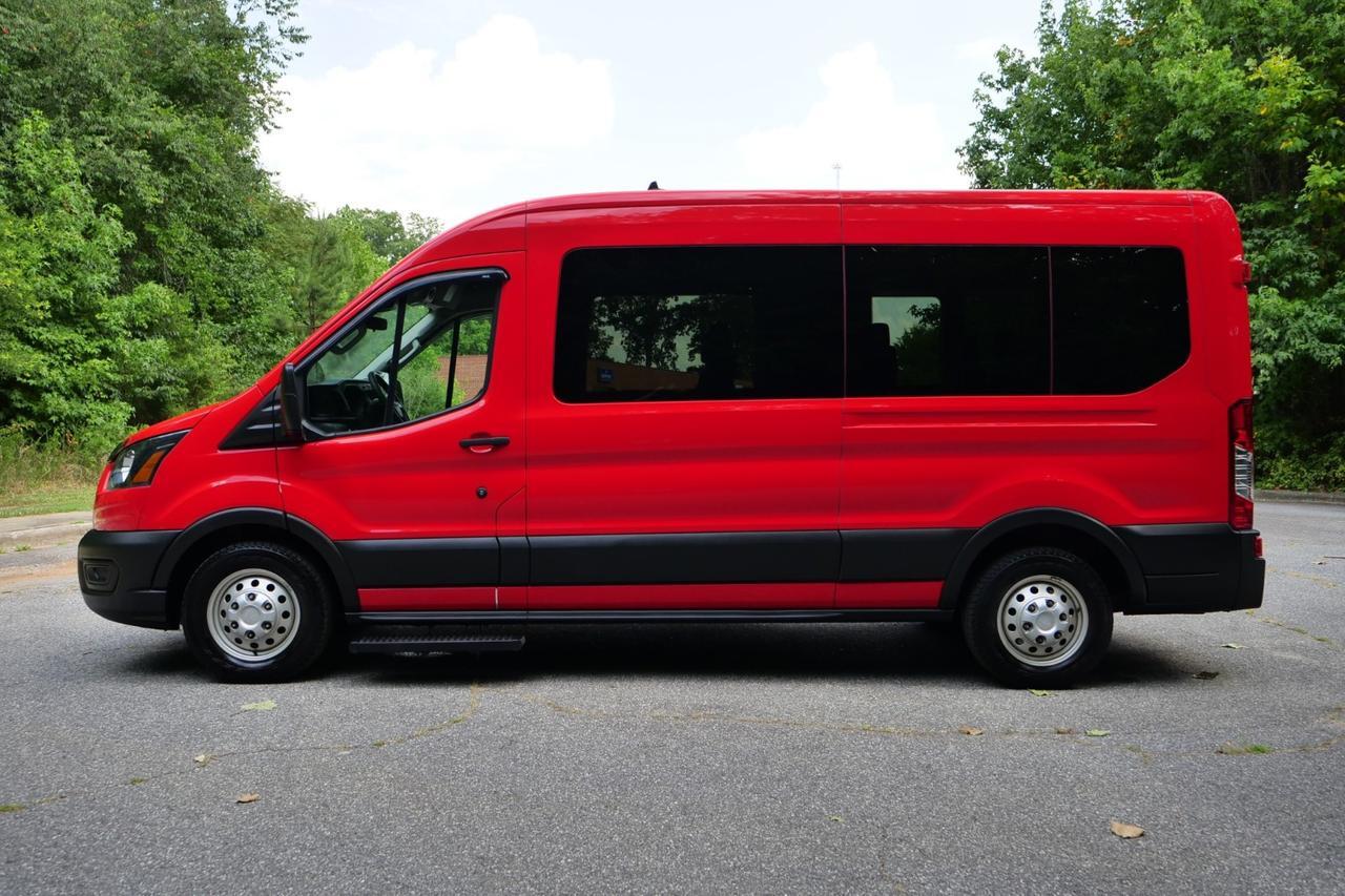2023 Ford Transit 350 XL / AWD / 15 Passenger Wagon / Privacy Glass! Lincolnton NC