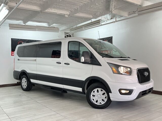 2023 Ford Transit-350 XLT