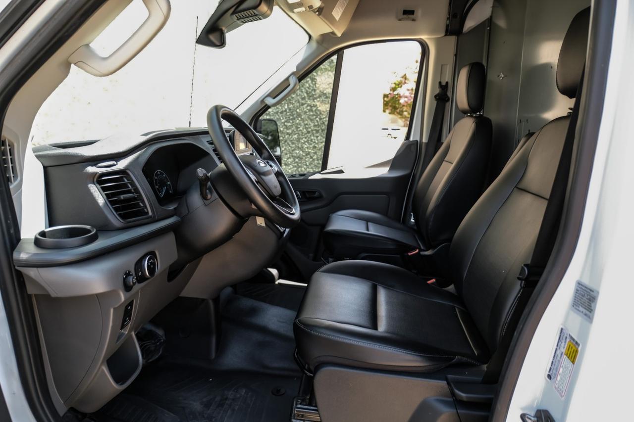 2023 Ford Transit Cargo Van