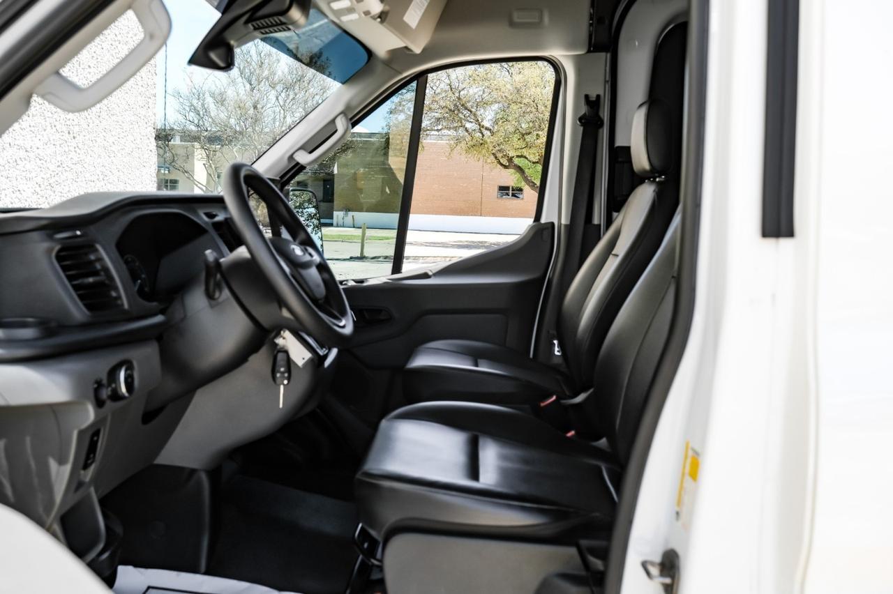 2023 Ford Transit Cargo Van