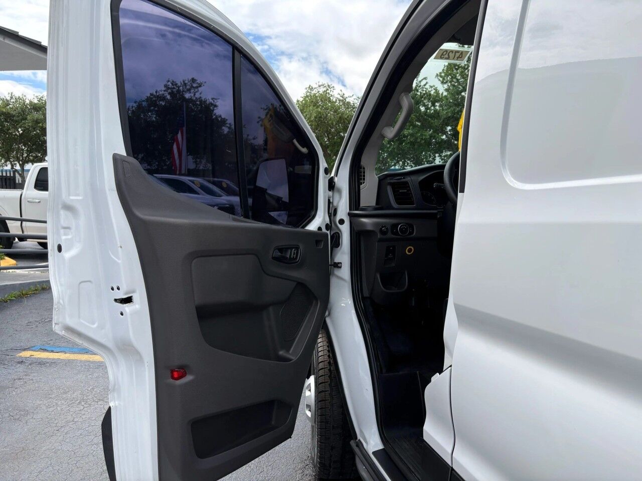 2023 Ford Transit Cargo Van Hialeah FL