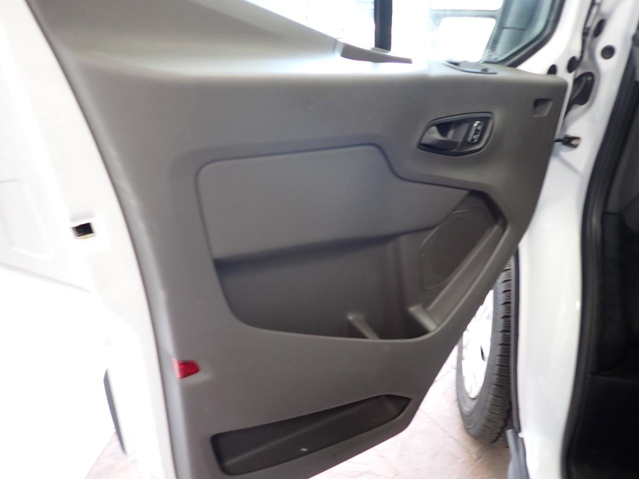 2023 Ford Transit Cargo Van 250 VAN LOW ROOF Listowel ON