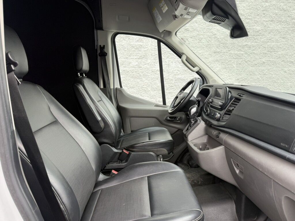 2023 Ford Transit Cargo Van T-250 148 Med Roof AWD Maumee OH