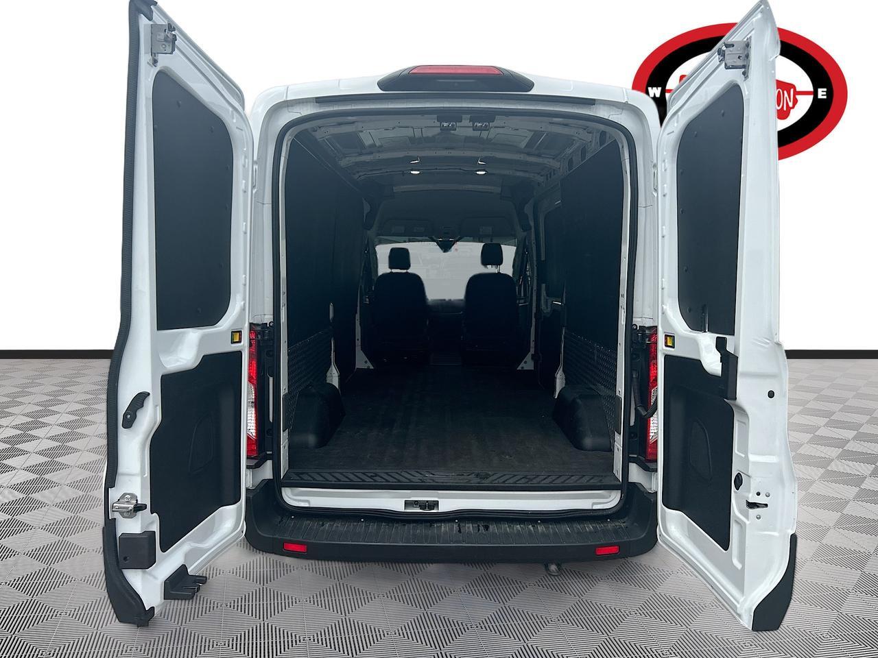 2023 Ford Transit Cargo Van T-250 Med Rf 9070 GVWR RWD Venice FL