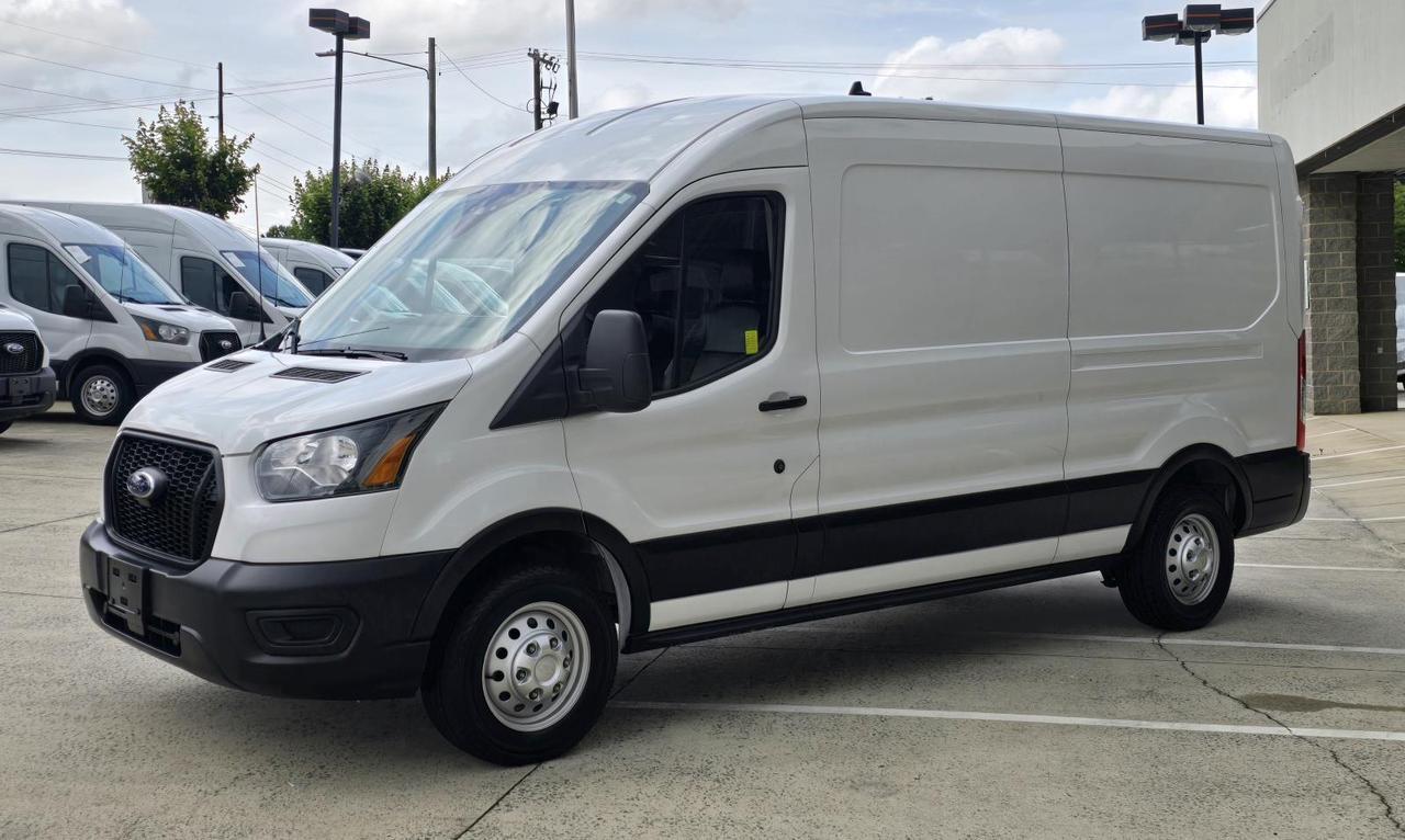2023 Ford Transit Cargo Van photo 8