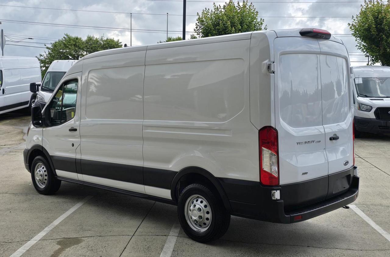 2023 Ford Transit Cargo Van photo 6