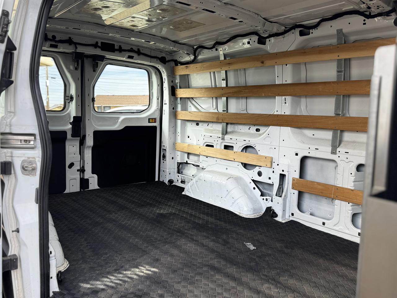 2023 Ford Transit Cargo Van T250 AWD | Low Roof | Low KMs | V6 | Backup Camera | FlexFuel Redwater AB