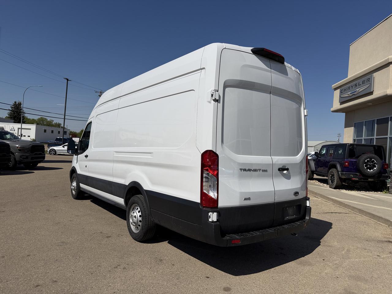 2023 Ford Transit Cargo Van T250 AWD | V6 FlexFuel | Extended High Roof | Low KMs | Rearview Camera | Bluetooth Redwater AB