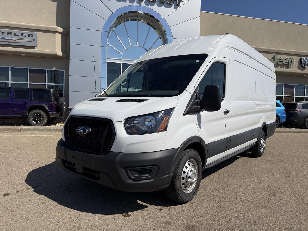 2023 Ford Transit Cargo Van T250 AWD | V6 FlexFuel | Extended High Roof | Low KMs | Rearview Camera | Bluetooth Redwater AB