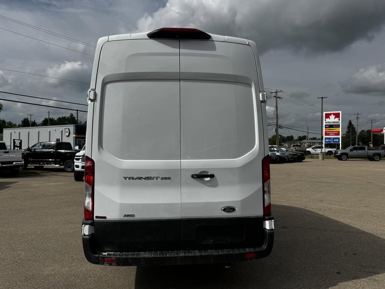 2023 Ford Transit Cargo Van T250 Full Size High Roof AWD | V6 | Low KMs | Backup Camera | Keyless Entry Redwater AB