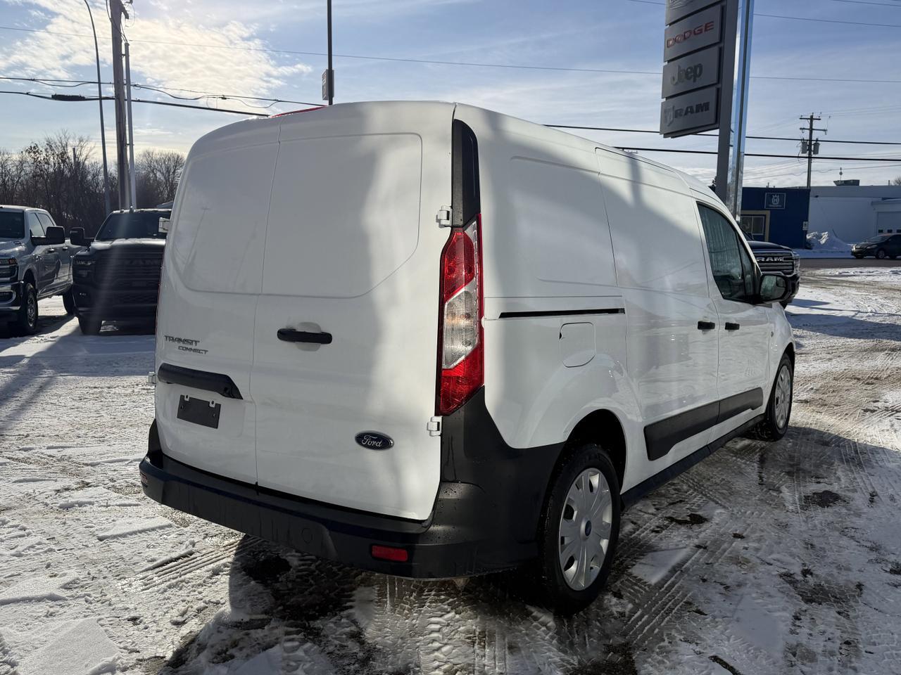 2023 Ford Transit Connect Van XL FWD | Low KMs | Backup Camera | Bluetooth | AC | Keyless Entry Redwater AB