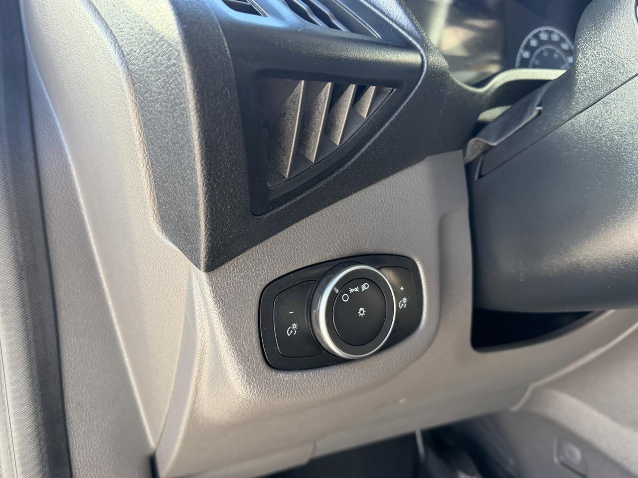 2023 Ford Transit Connect Van XL FWD | Low KMs | Backup Camera | Bluetooth | AC | Keyless Entry Redwater AB