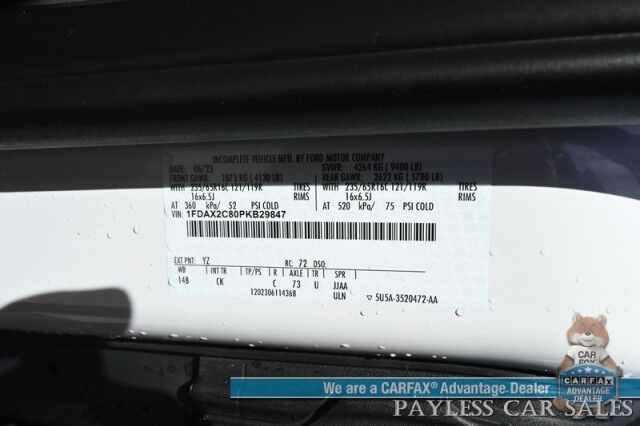 2023 Ford Transit Passenger Wagon Med Roof XLT / 3.5L V6 / Leather Bucket Seats / Navigation / Blind Spot Alert / Apple CarPlay & Android Auto / Seats 8 / 360 View Camera / Cruise Control / Air Conditioning /Fog Lights / Running Board / 1-Owner Anchorage AK