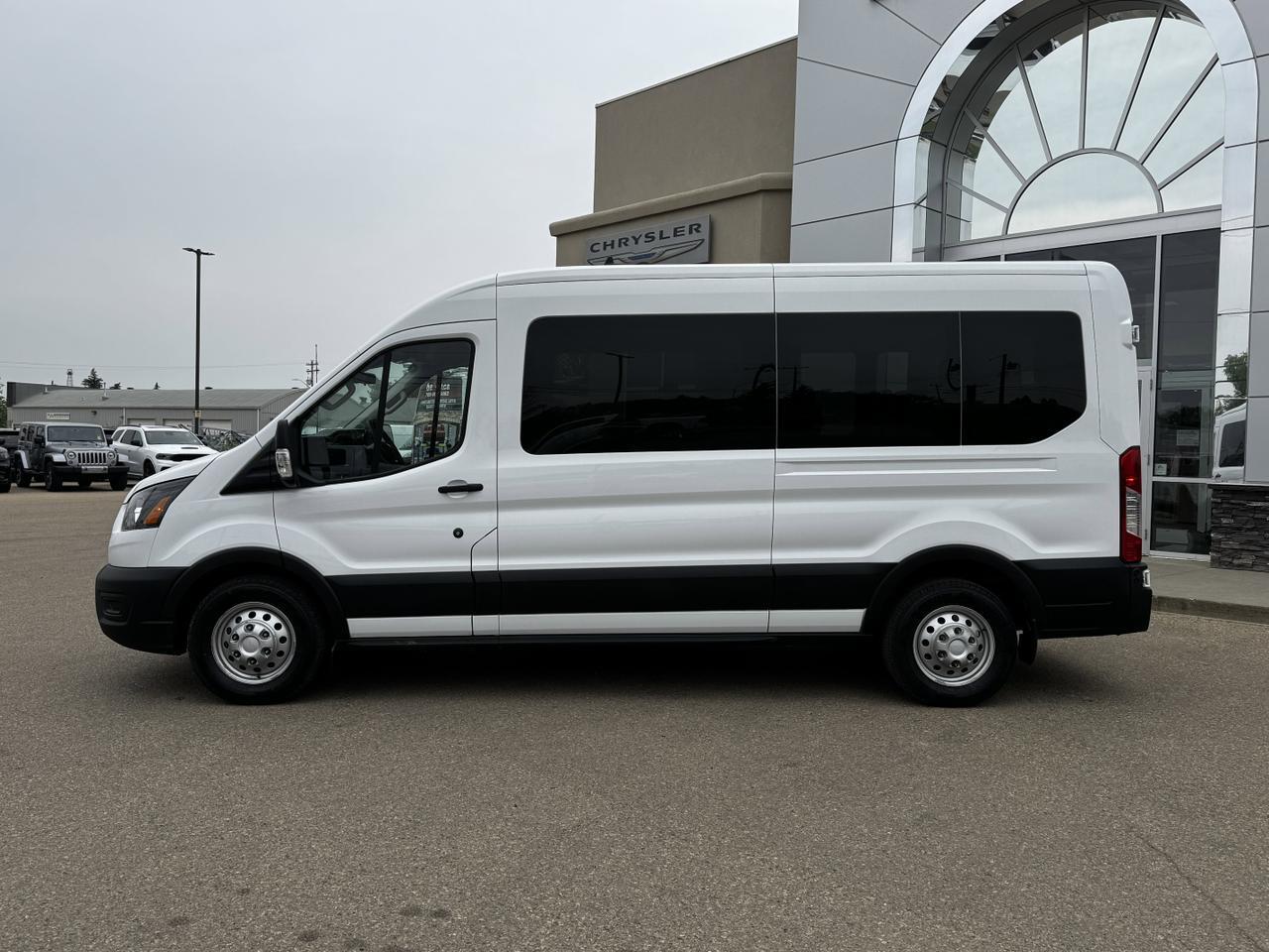 2023 Ford Transit Passenger Wagon T350 AWD Van | V6 Turbo | Low KMs | 12 Passenger Seats Redwater AB