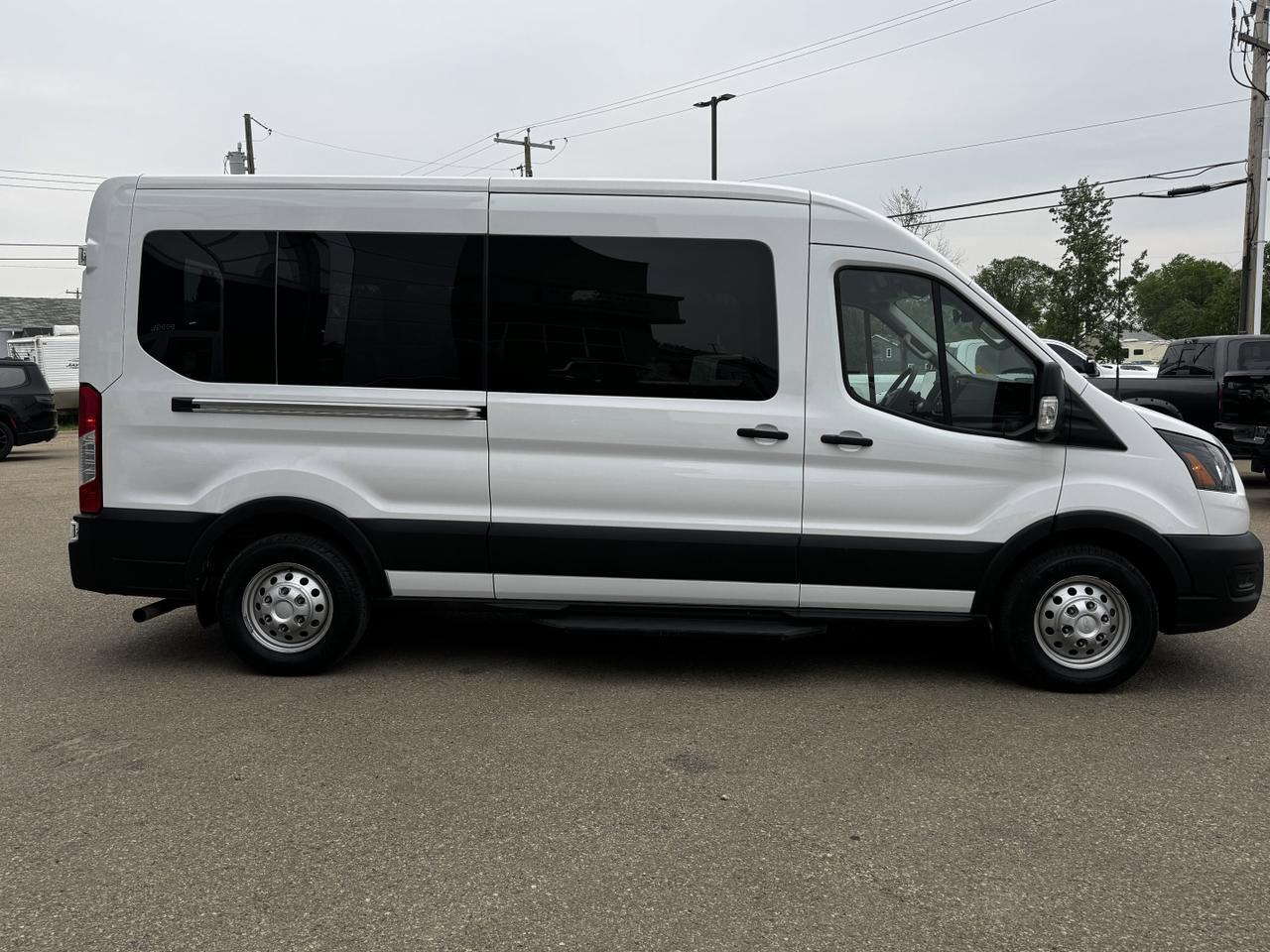 2023 Ford Transit Passenger Wagon T350 AWD Van | V6 Turbo | Low KMs | 12 Passenger Seats Redwater AB