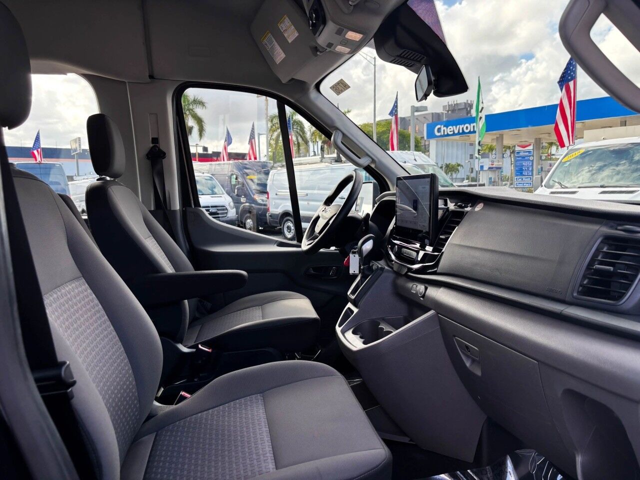 2023 Ford Transit Passenger Wagon XL Hialeah FL