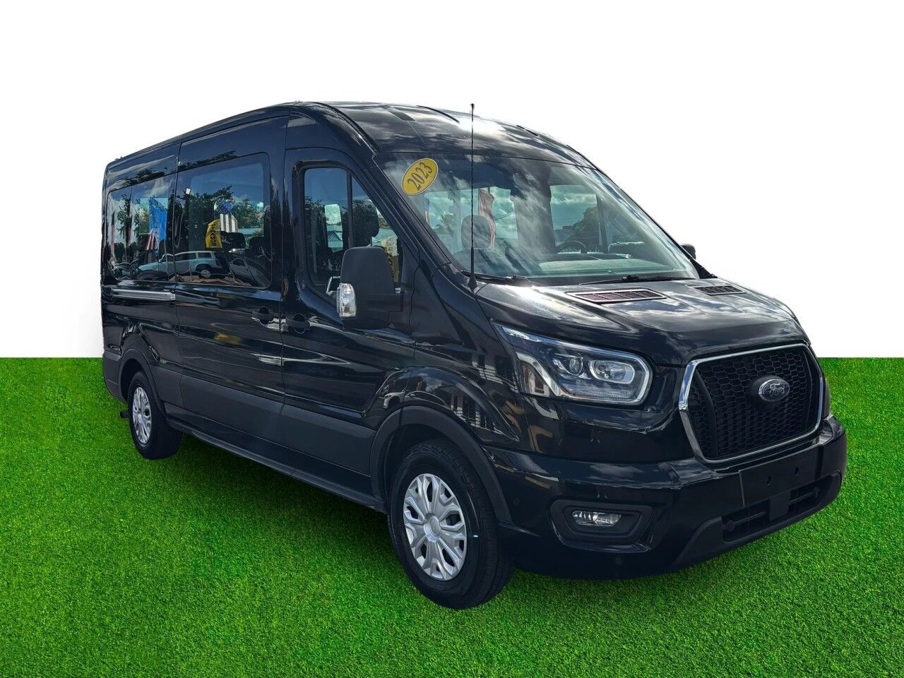 2023 Ford Transit Passenger Wagon XL