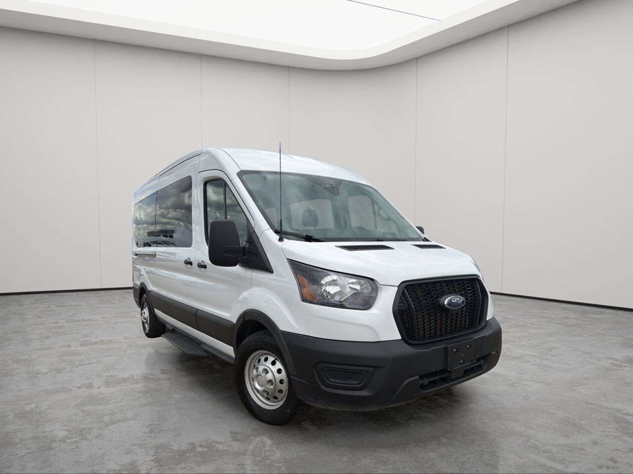 2023 Ford Transit Passenger Wagon XL
