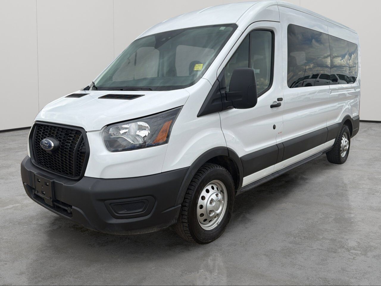 2023 Ford Transit Passenger Wagon XL