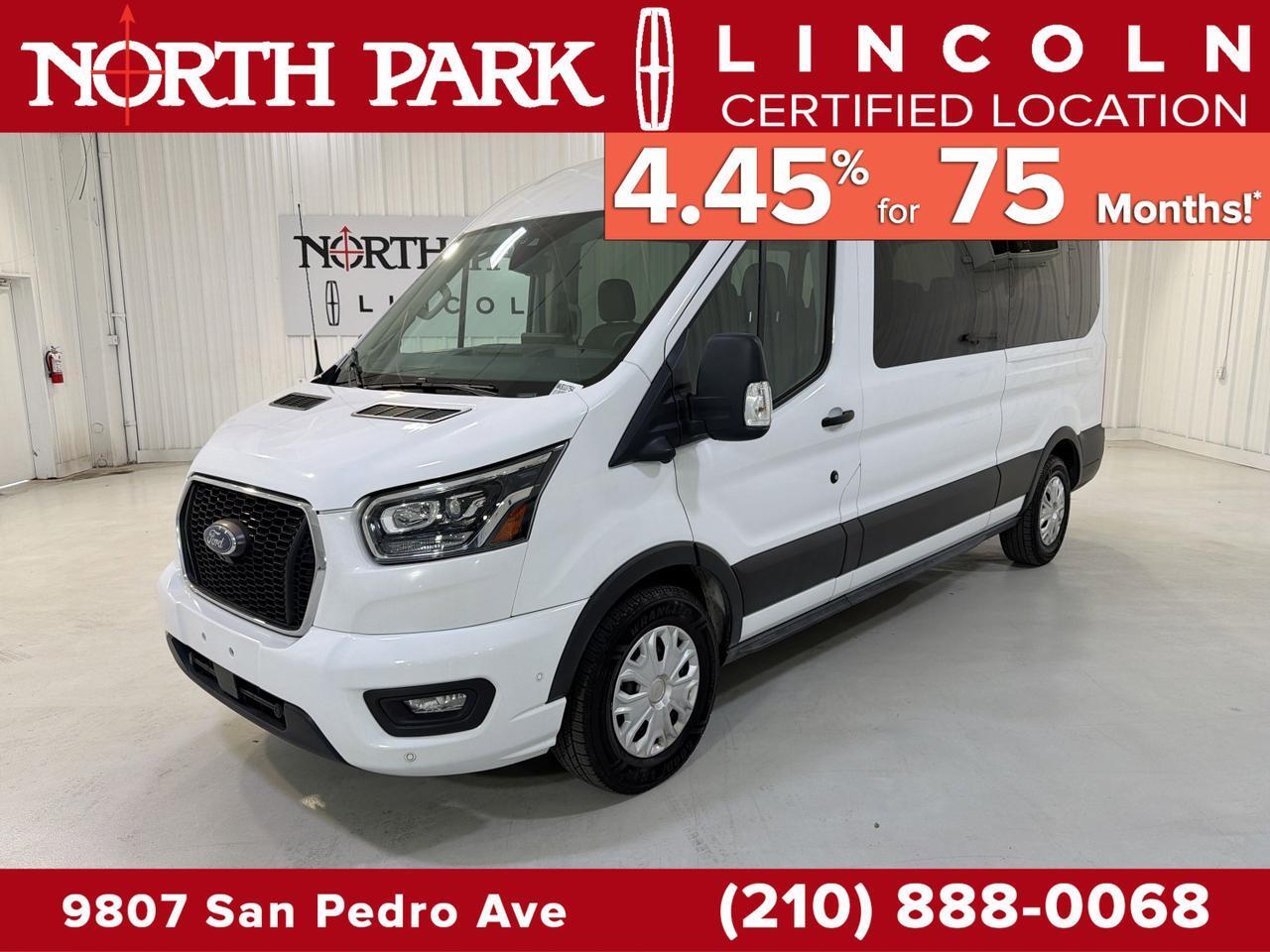 2023 Ford Transit Passenger Wagon XLT