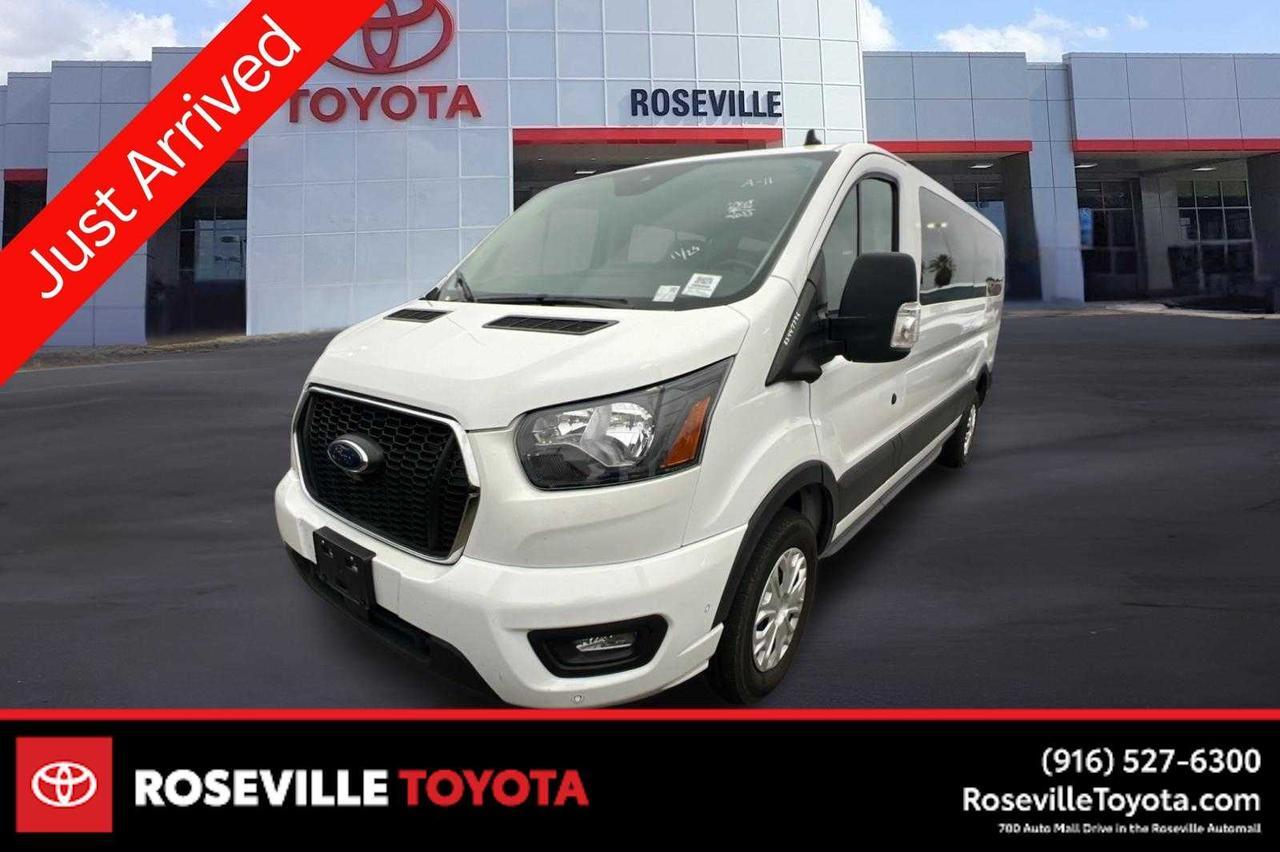 2023 Ford Transit Passenger XLT