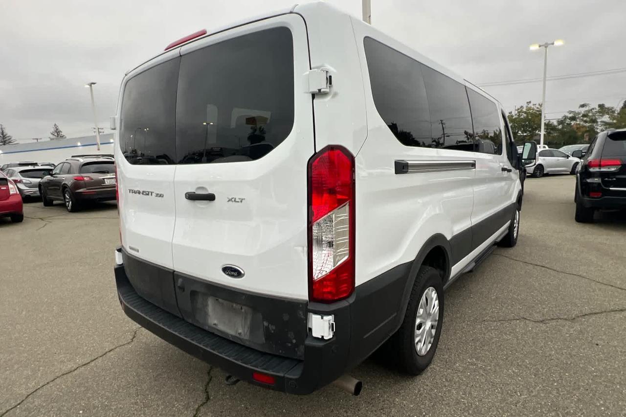 2023 Ford Transit Passenger XLT