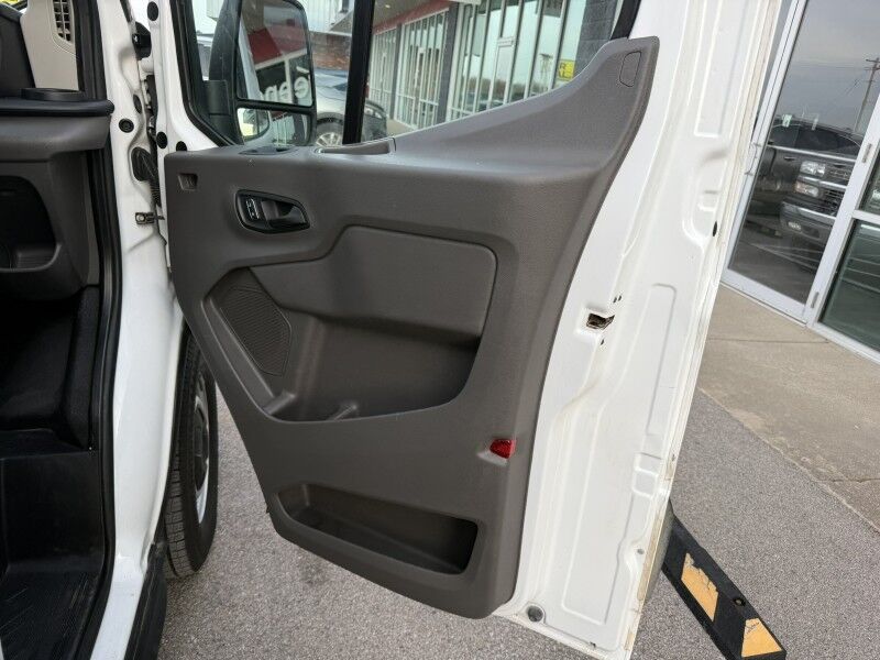 2023 Ford Transit T-150 Low Roof Cargo Van Collinsville OK