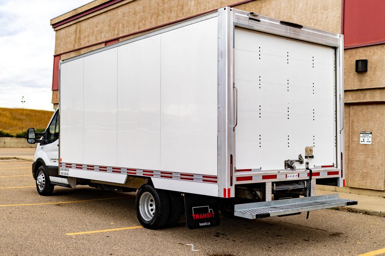2023 Ford Transit T-350 Cutaway Dually BCam Red Deer AB