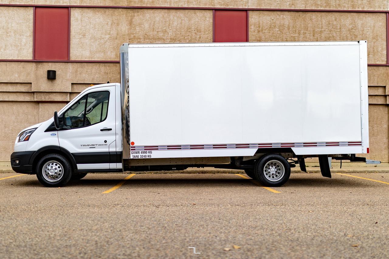 2023 Ford Transit T-350 Cutaway Dually BCam Red Deer AB