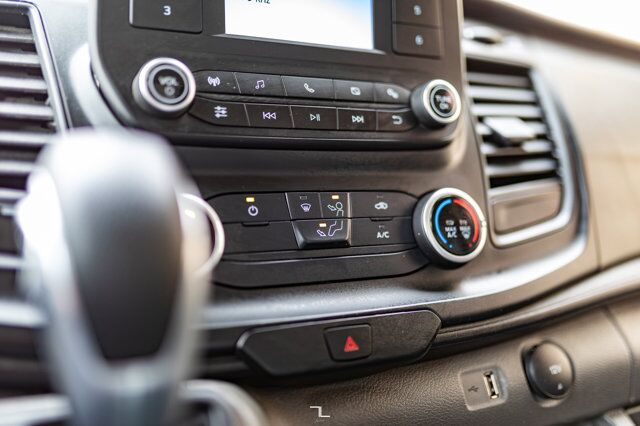 2023 Ford Transit T-350 Cutaway Dually BCam Red Deer AB