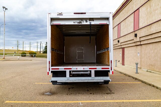 2023 Ford Transit T-350 Cutaway Dually BCam Red Deer AB