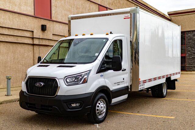 2023 Ford Transit T-350 Cutaway Dually BCam Red Deer AB