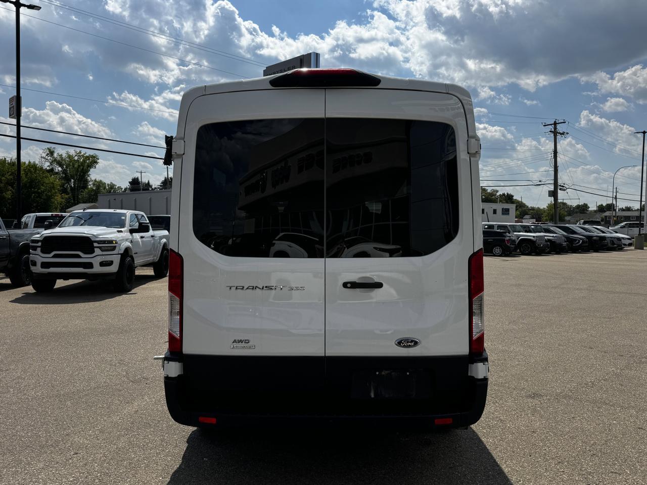 2023 Ford Transit T-350 XL AWD Full Size 12 Passenger Van | V6 Twin Turbo | Low KMs | Backup Camera Redwater AB