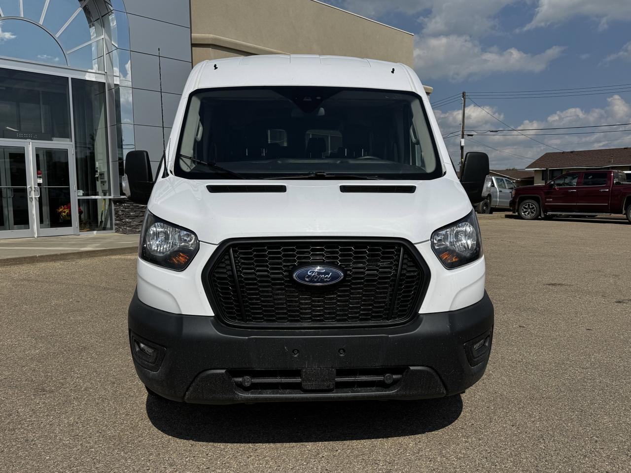 2023 Ford Transit T-350 XL AWD Full Size 12 Passenger Van | V6 Twin Turbo | Low KMs | Backup Camera Redwater AB