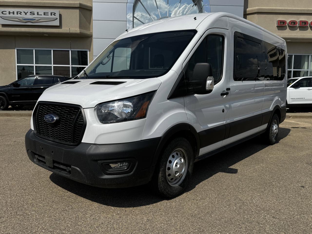 2023 Ford Transit T-350 XL AWD Full Size 12 Passenger Van | V6 Twin Turbo | Low KMs | Backup Camera Redwater AB