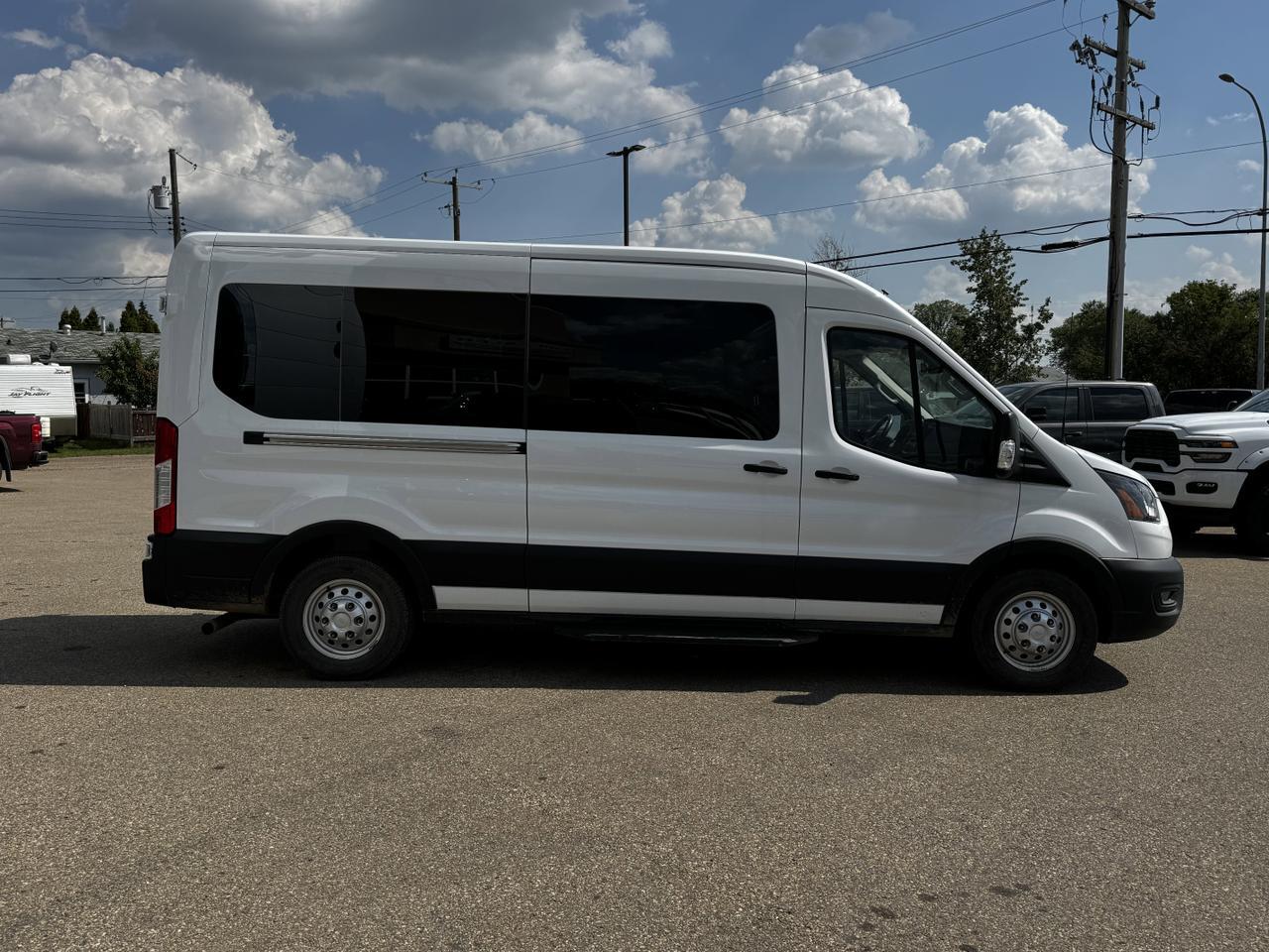 2023 Ford Transit T-350 XL AWD Full Size 12 Passenger Van | V6 Twin Turbo | Low KMs | Backup Camera Redwater AB