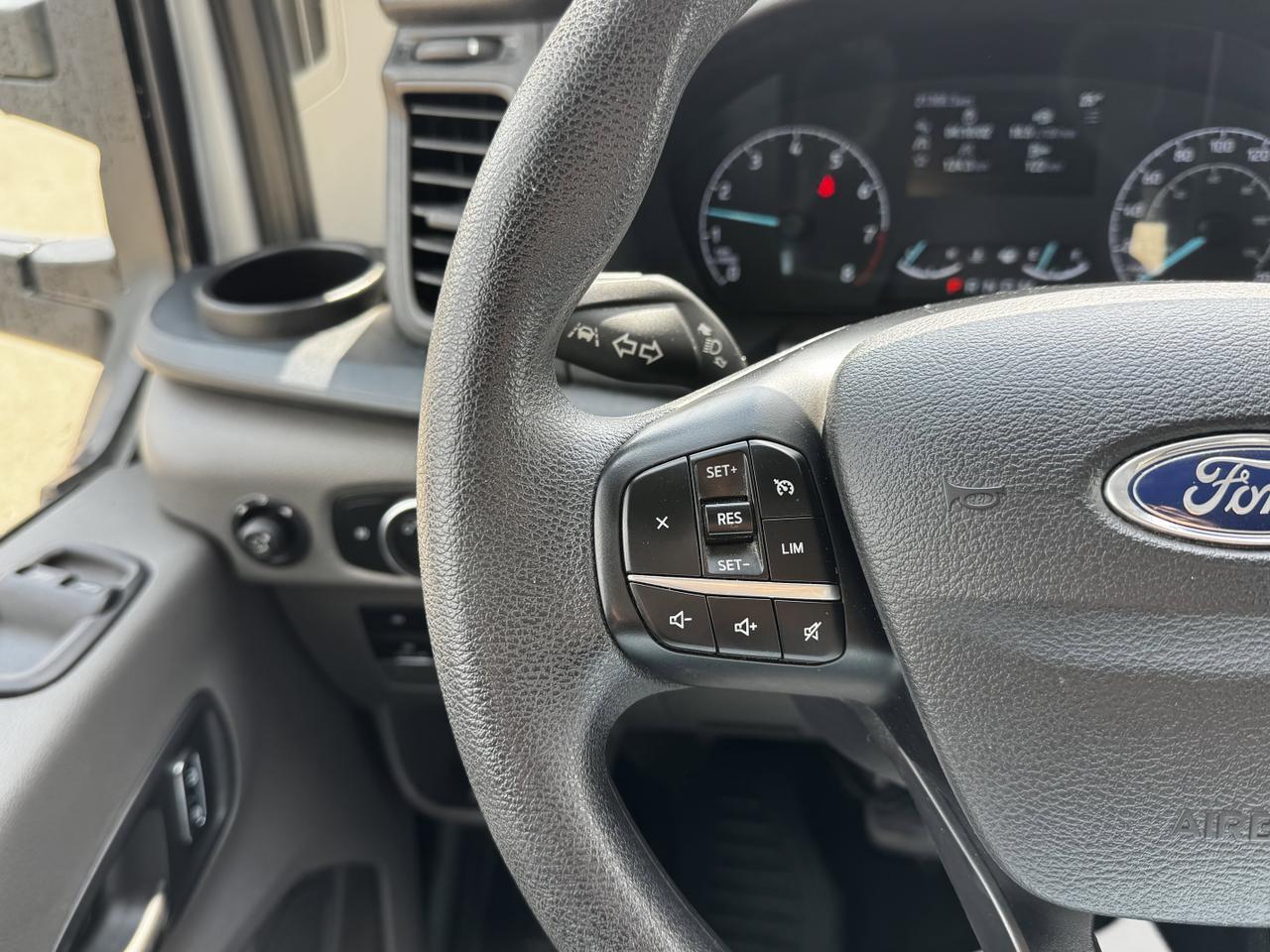 2023 Ford Transit T350 XL AWD Passenger Van | Med Roof | Low KMs | V6 | 12 Passenger Redwater AB