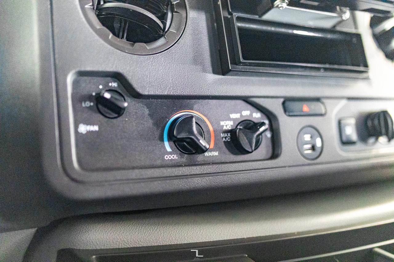 2023 Forest River Solera 32DSK Queen Bed Kitchen Slides Red Deer AB